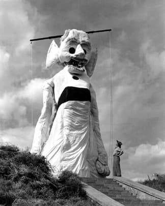 1935 - Will Shuster with his creation.