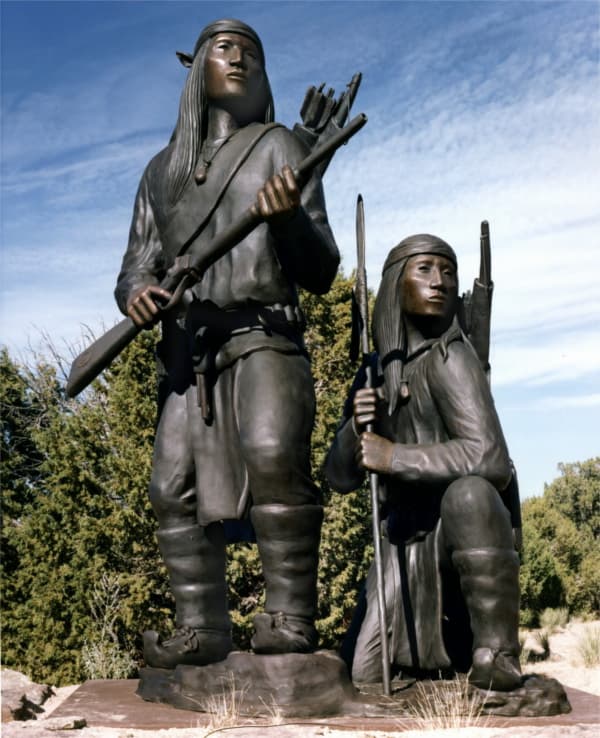 "Unconquered II" - Bronze, 1994. Allan Houser.