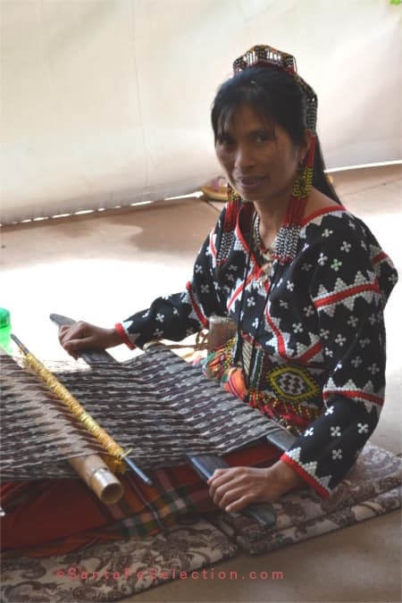 Philippines. Backstrap loom weaving textiles.